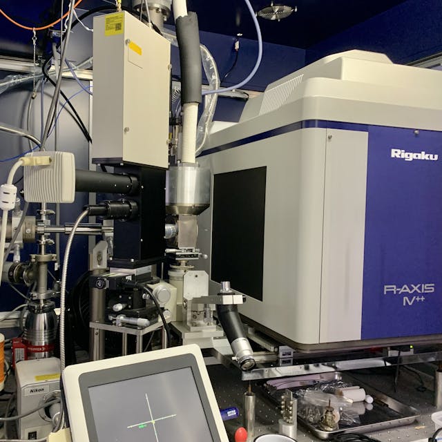 X-ray diffractometer, R-AXIS IV++ (Rigaku)